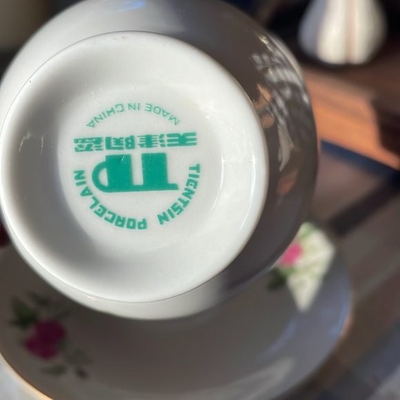 Tientsin Porcelain tea cup and plate set vintage pink rose - Picture 3 of 6